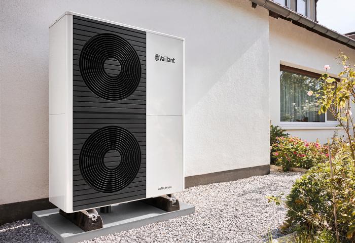 Luft/Wasser-Heizungswärmepumpe Vaillant aroTHERM plus VWL 125/6 A